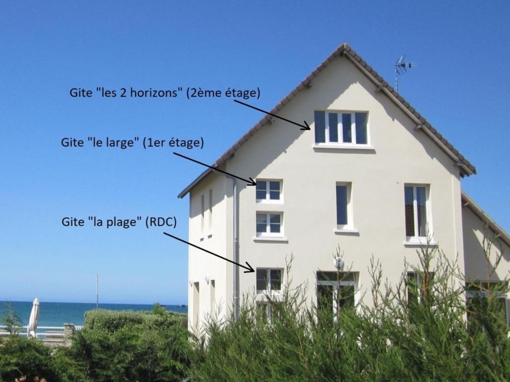 Gites "Plage" Ou "Pieds Dans L'Eau" En Front De Mer A Asnelles , 3Km D'Arromanches, 10Km De Bayeux Екстериор снимка